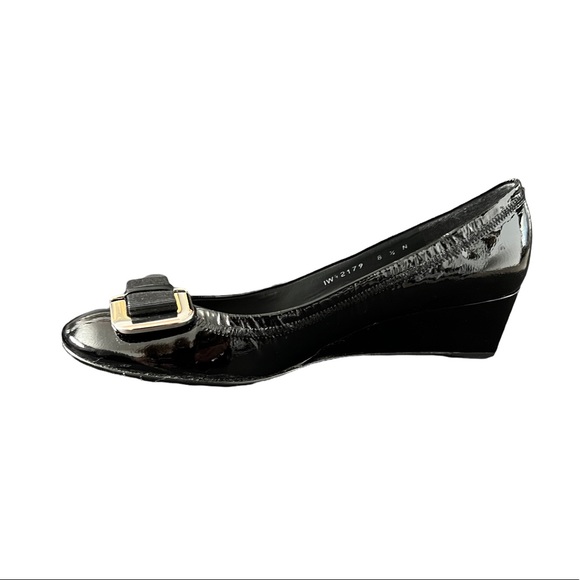 Stuart Weitzman Patent Black Leather Shoes
